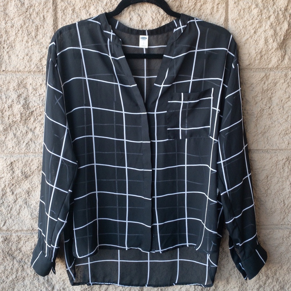 Old Navy Grid Print Button Up Blouse